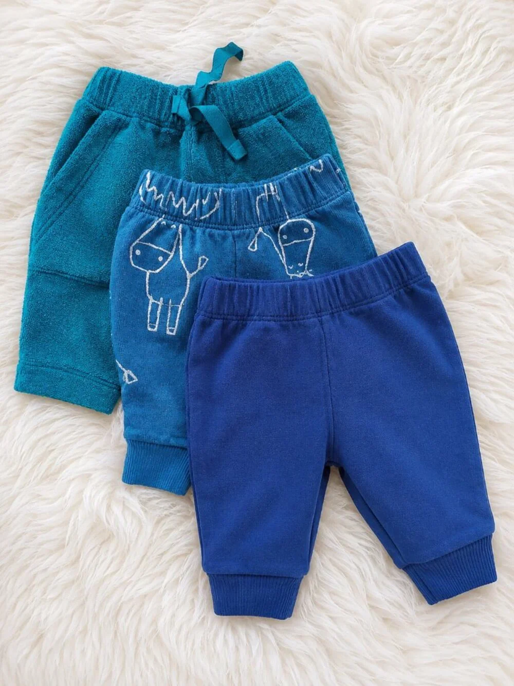 Baby Boy Onesies Pants Vest Cap Bundle SZ NB & 0-3 Months